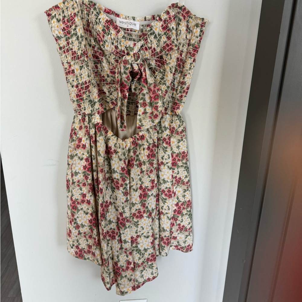 Vestique “Fun Plans” Neutral Floral Romper